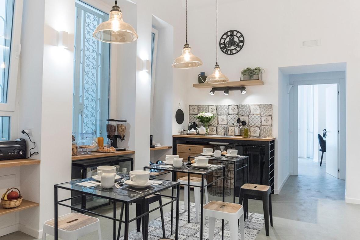A Misura Duomo Rooms & Apartment - Ls Accommodations Naples Extérieur photo