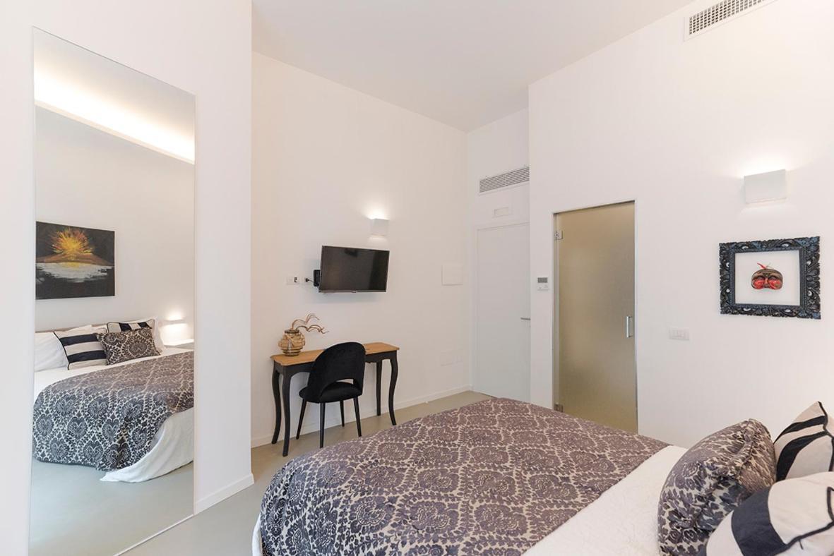 A Misura Duomo Rooms & Apartment - Ls Accommodations Naples Extérieur photo